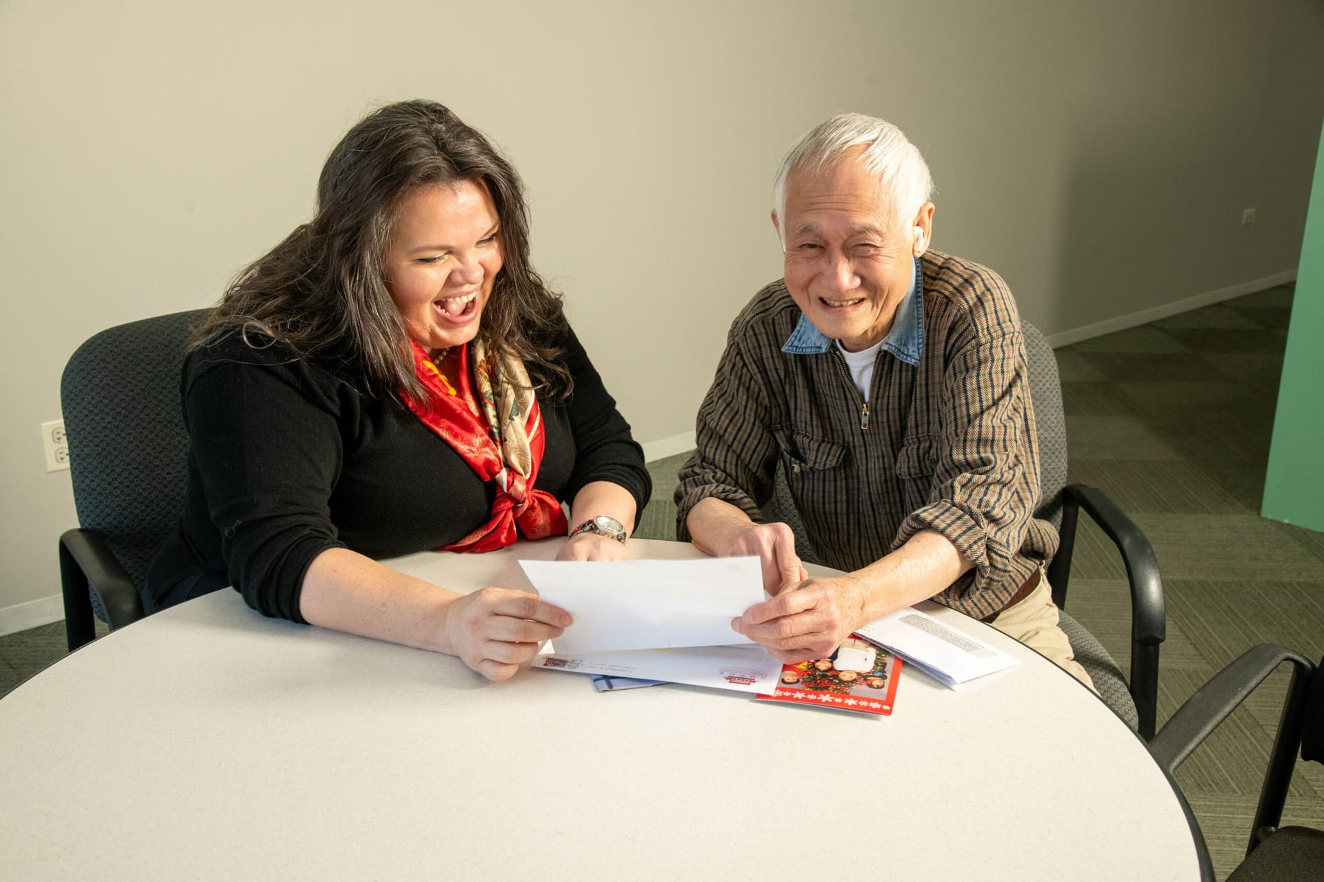 A client being helped at CASL.